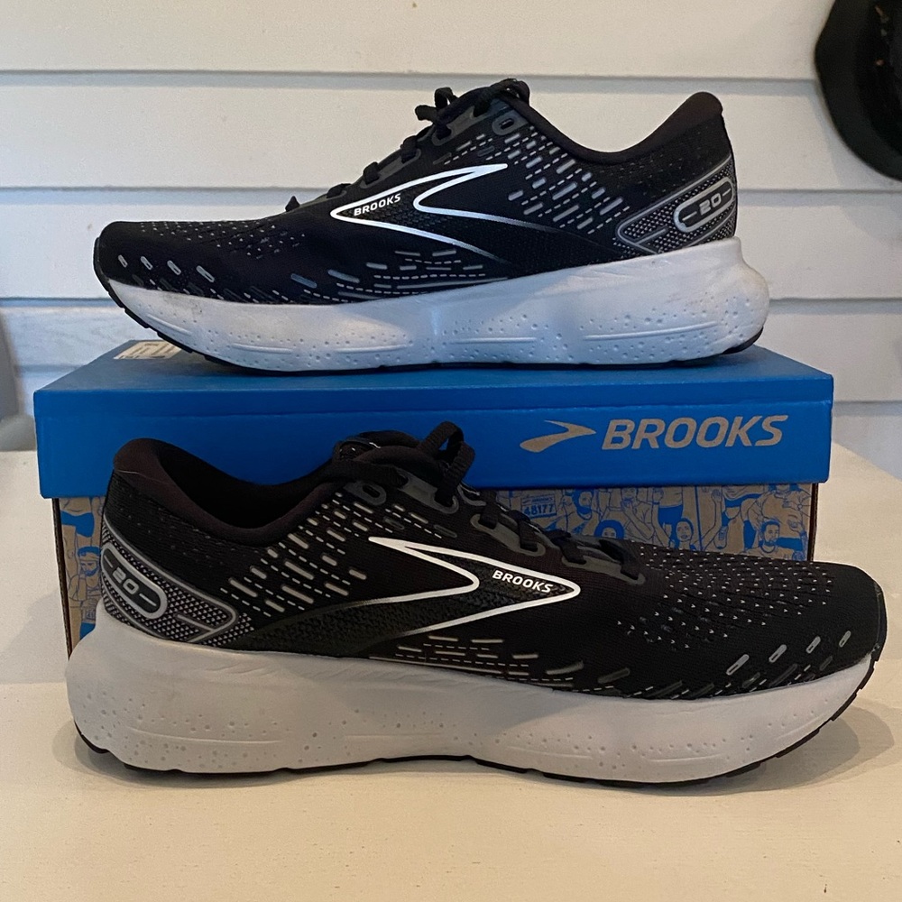 Brooks Glycerin 20 Women’s 8.5 Black Running Shoe
